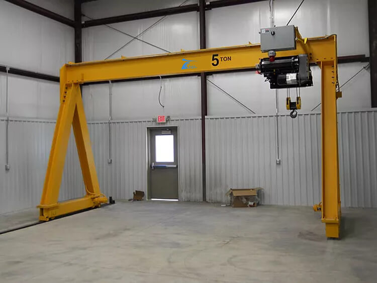 Rail type portable crane