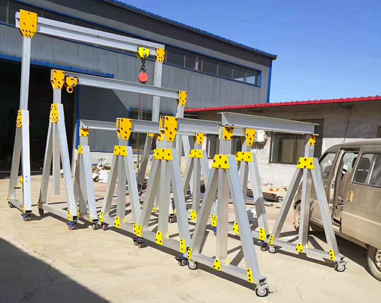 Derek Gantry Aluminium Portabel