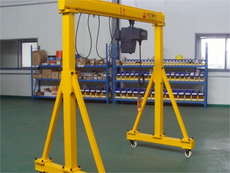 Portable Mobile Small Gantry Crane with Electric Hoist